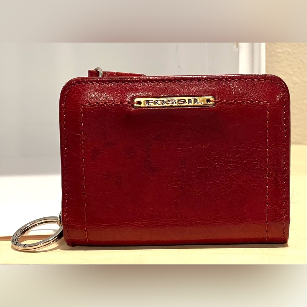 Fossil Red Leather Zip Keyring Wallet with Gold Logo